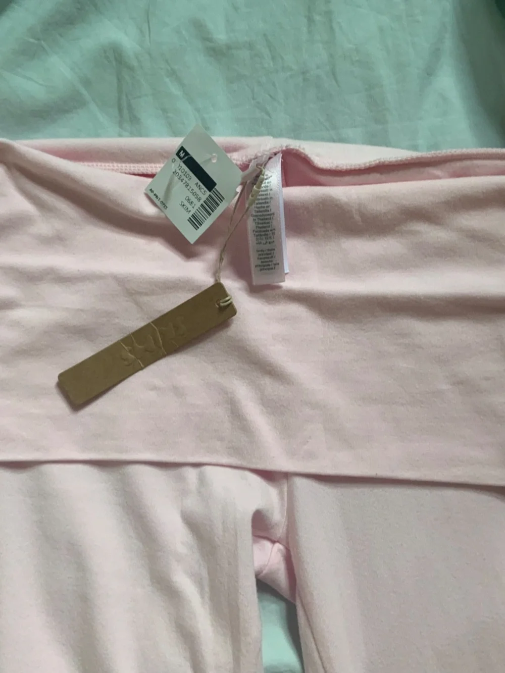 BNWT Skims Cherry Blossom Fold-over Pant - Size Medium - Picture 3 of 4